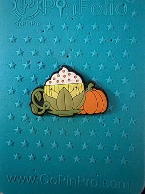 Tiana Pumpkin Spice Latte Loungefly Pin - Scented